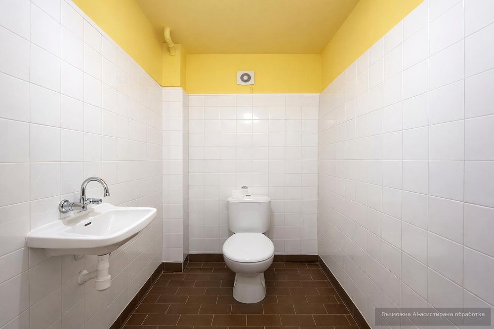 Дава се под наем Тристаен апартамент в Варна, Център - 80 кв.м за 598.23 € - Снимка #4