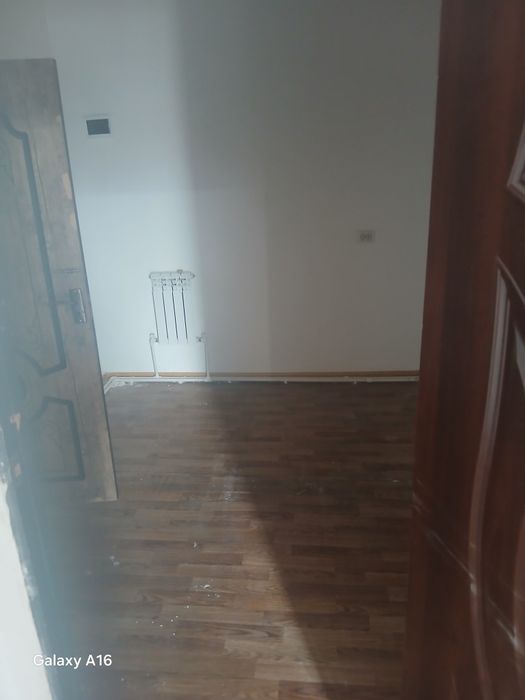 Аренда здание Турткулский бойында. Эко базар карама карсысы