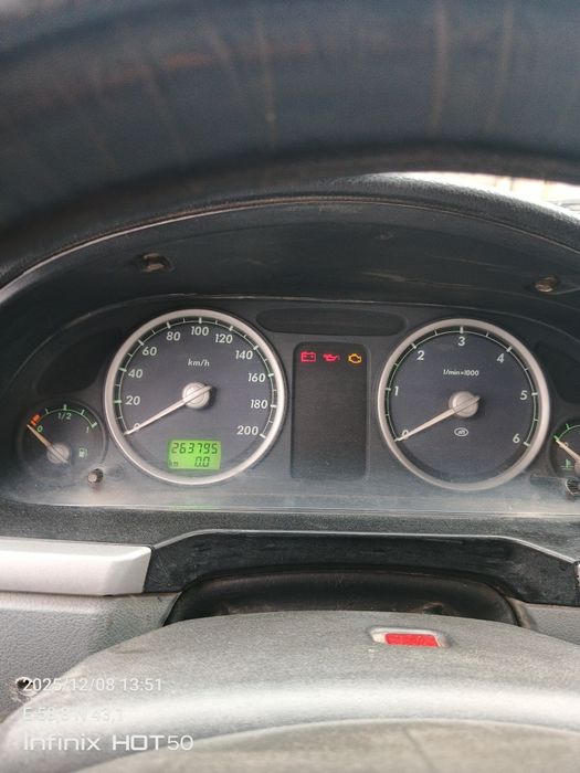 Газель бортавой 2013 й 263,000 км 200 л метанда