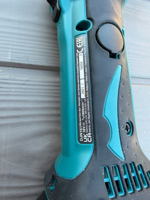 Makita foarfeca de tabla pe acumulator