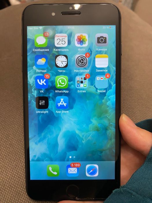 Мобильный телефон IPhone 8+