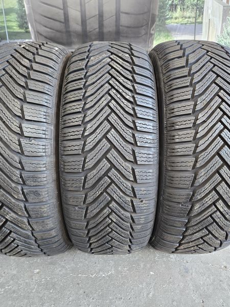 215/55/17 MICHELIN 4бр