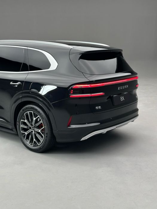Zeekr 8X 2026 год
