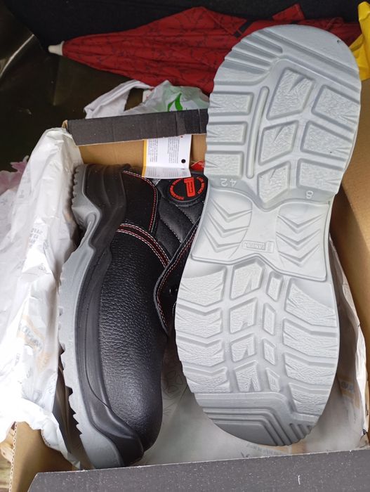 Зимни работни обувки