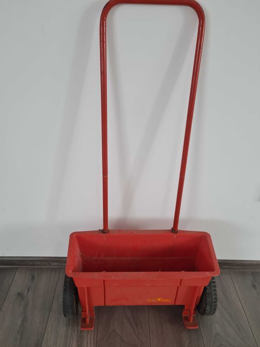 Wolf-Garten WE 251 – răspânditor manual pentru semințe, îngrășăminte