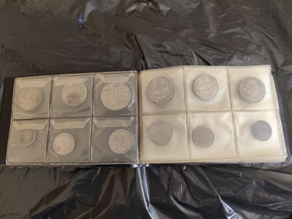 Много запазен Класьор