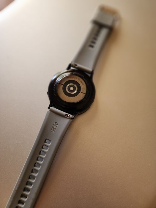 Samsung Galaxy Watch active 2