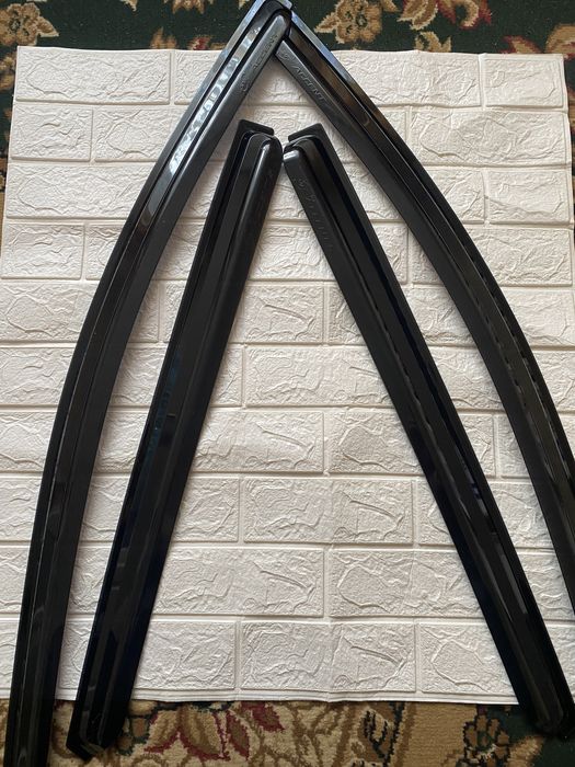 Ветровики на Хундай