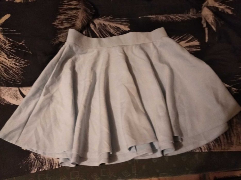 Продам юбки женские.