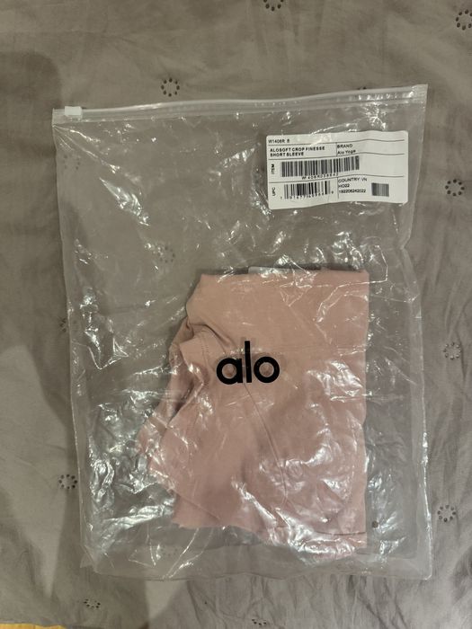 Спортен топ Alo Yoga