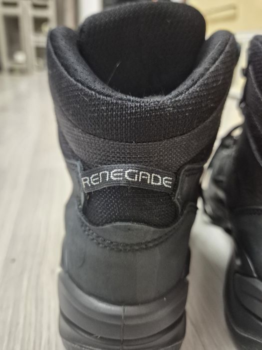 Bocanci Lowa Renegade GTX Mid