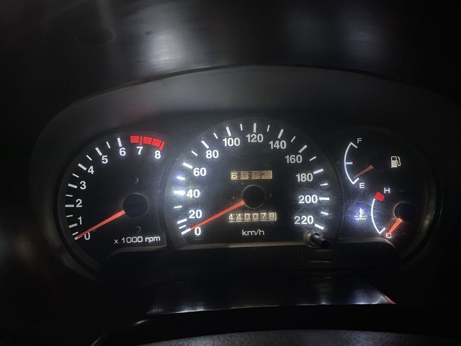 Hyundai acccent 2003 года