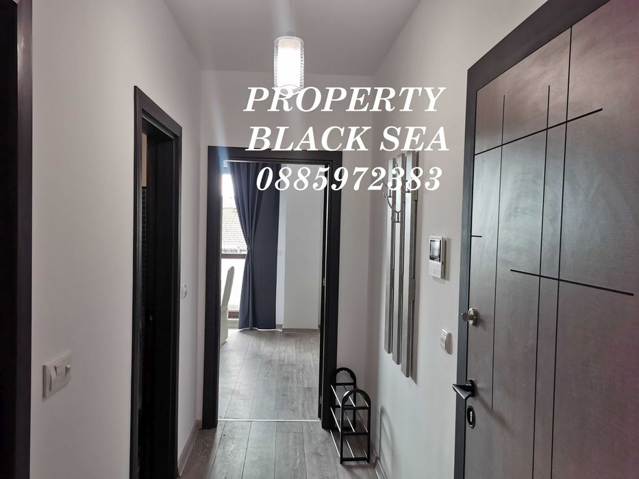 Дава се под наем Двустаен апартамент в Бургас, Център - 70 кв.м за 498.27 € - Снимка #4