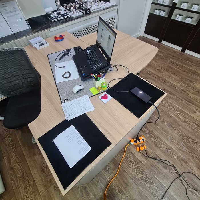 Стол директора, Белоруссь