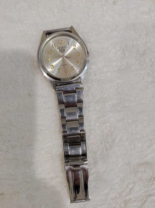 Часовници Swiss military Hanowa, Seiko 5