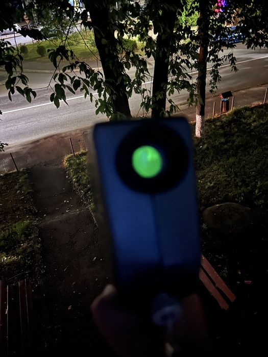 Dispozitiv monocular militar de vere pe timp de noaapte