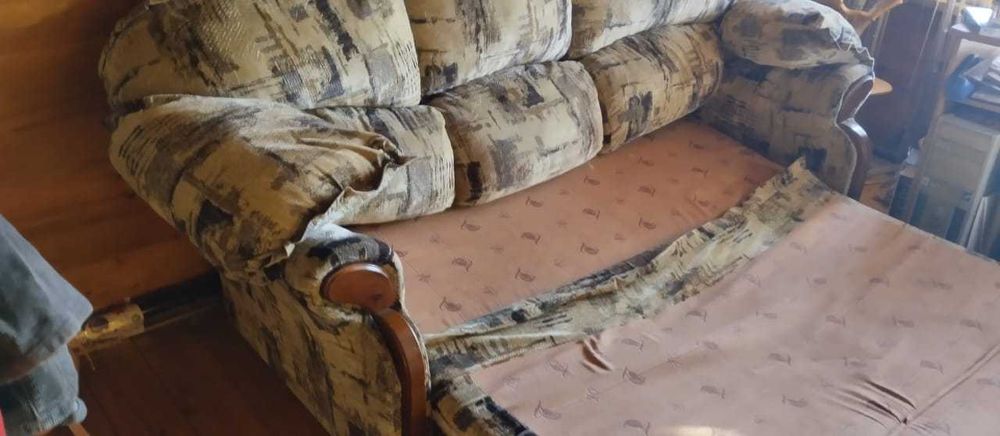 Диван, с креслом