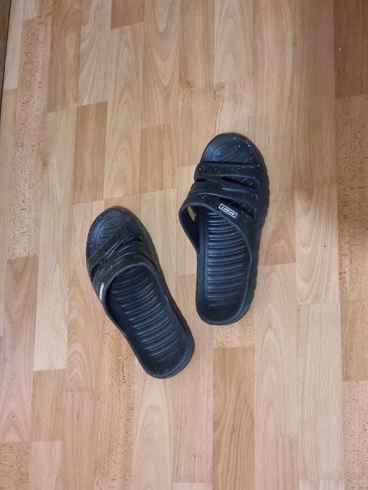 Slapi papuci de casa si de curte - plastic moale nr 41