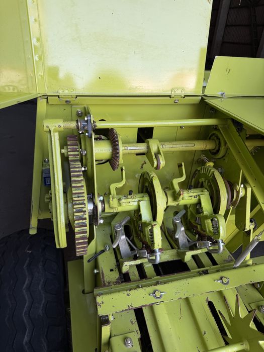 Claas markant 65 Kareya