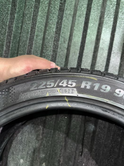 225/45/19 KUMHO Made in Korea