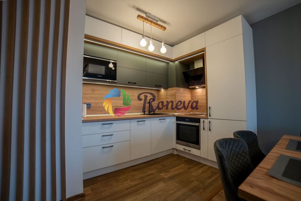 Дава се под наем Двустаен апартамент в Варна, Център - 60 кв.м за 598.23 € - Снимка #2