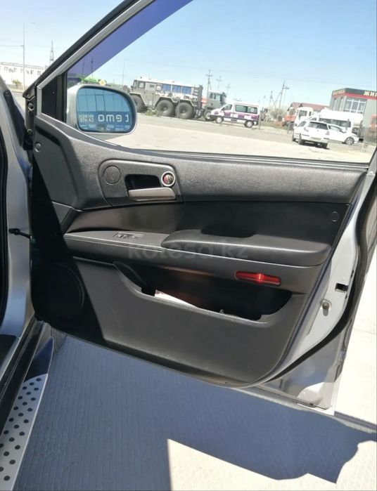 Автомобиль Ssang Yong