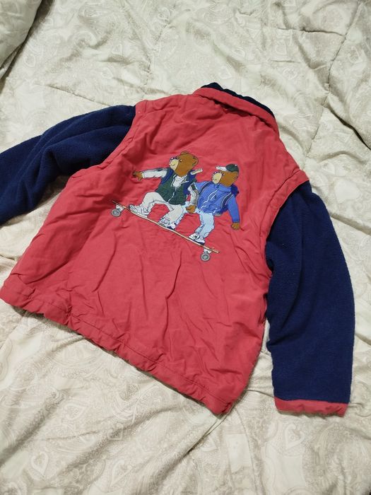 3 Куртки и ветровка.Не дорого.