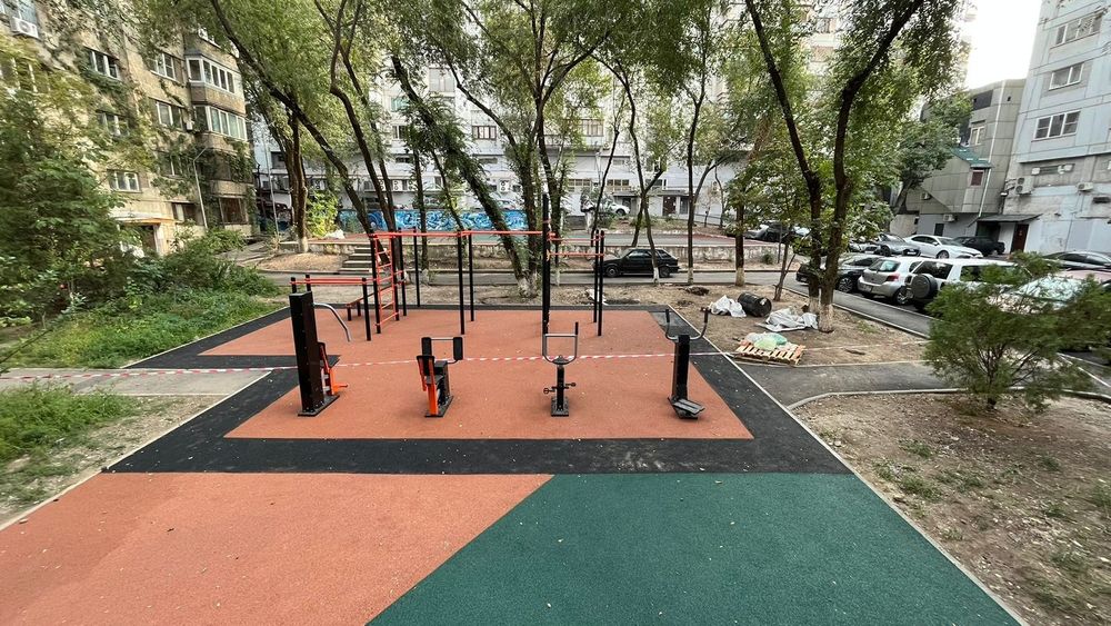 Тартановое  покрытие