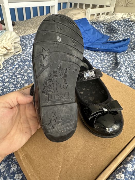 Школьные туфли Next