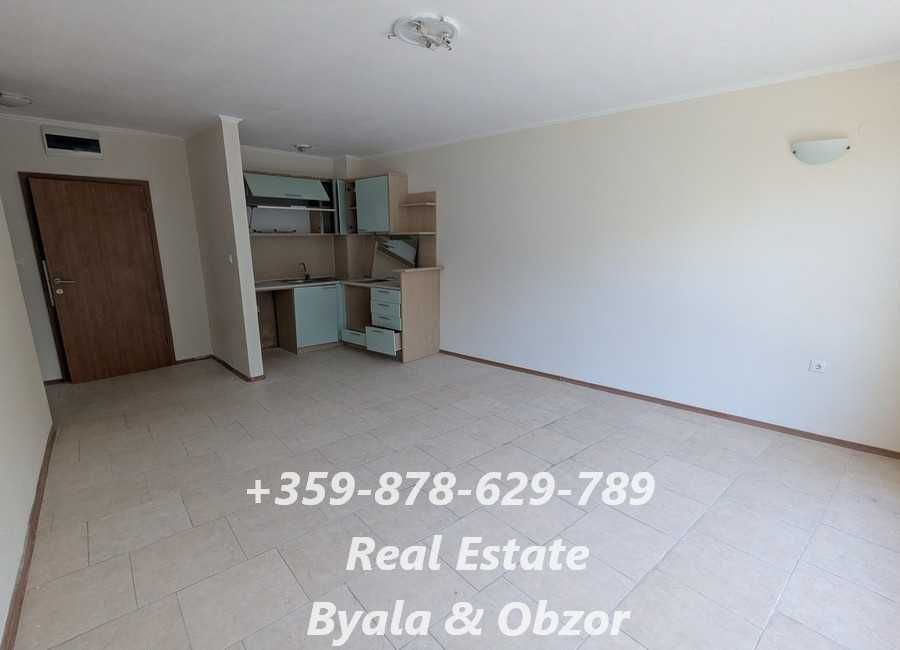 Продава се Двустаен апартамент в Обзор - 65 кв.м за 728 €/кв.м - Снимка #10