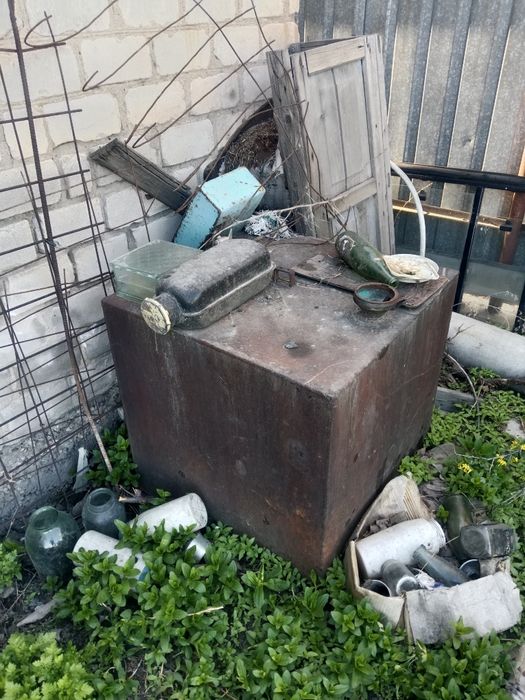 Продам газ бак не дорого