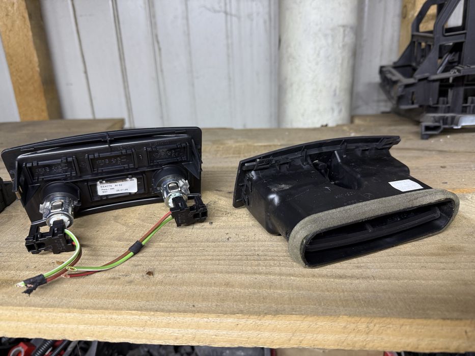 Grila ventilatie spate  bmw e60 brichete bmw e60