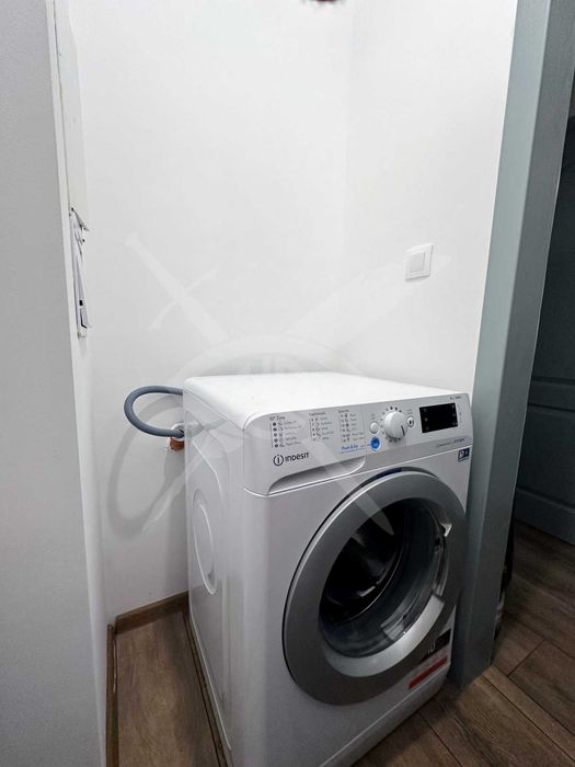 Продава се Тристаен апартамент в Варна, Възраждане 1 - 91 кв.м за 1797 €/кв.м - Снимка #6