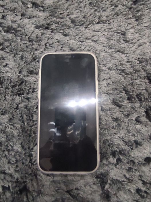 Iphone 12 pro sotiladi !!
