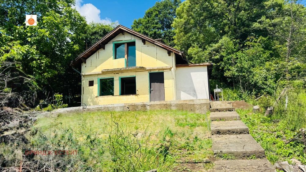 Парцел в София-Княжево площ 726 цена 230000