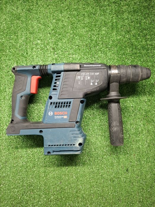 Безчетков перфоратор на Bosch GBH 18V-26 F