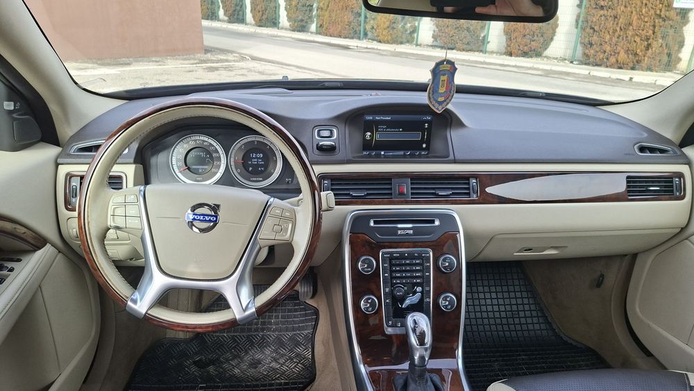 Volvo S80 D5 2.4 inscription 215 cp