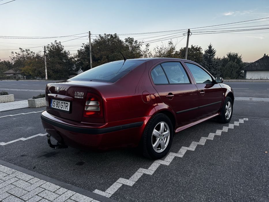 Skoda Octavia 1