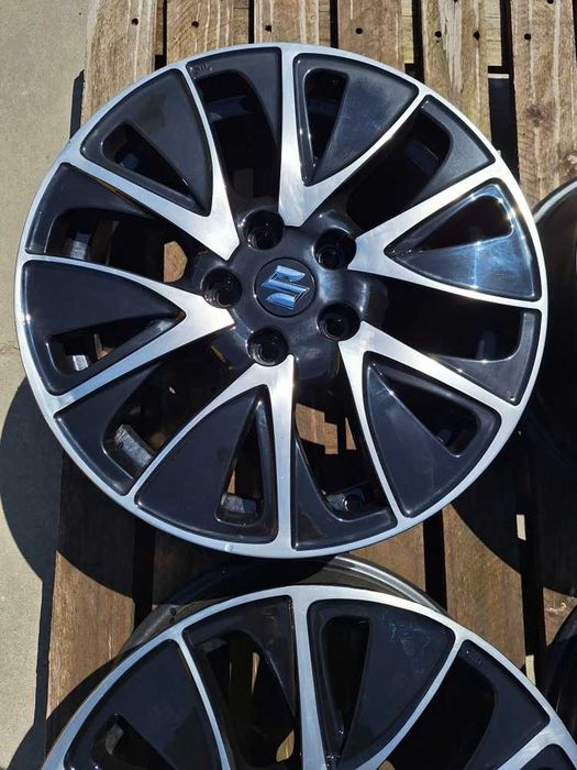 Jante Suzuki SX4 6.5x17 et 50 5x114,3