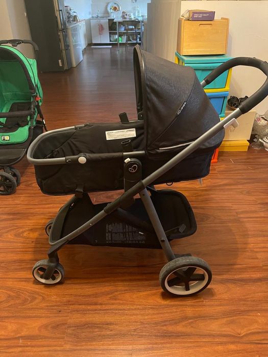 Продается детская коляска