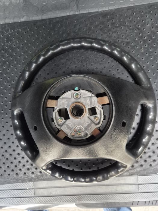 Кожени орг. волани за Мерцедес  w124 w163 W221