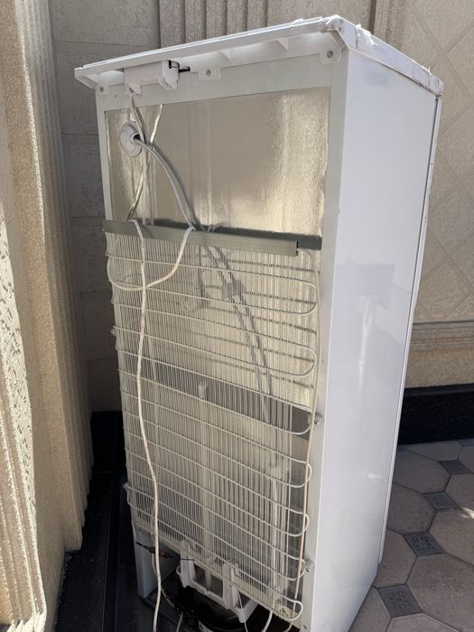 Холодильник ветринный