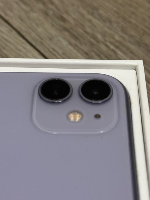 Iphone 11 64GB mov arata ca nou (nicio zgarietura)