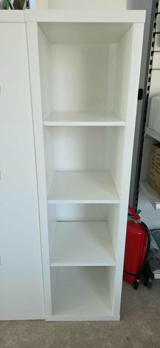 Vand mobilier de birou cu 4 rafturi