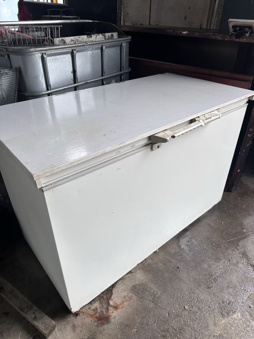 Predare echipare completa (ce a mai ramas) pentru simigerie, pizzerie !