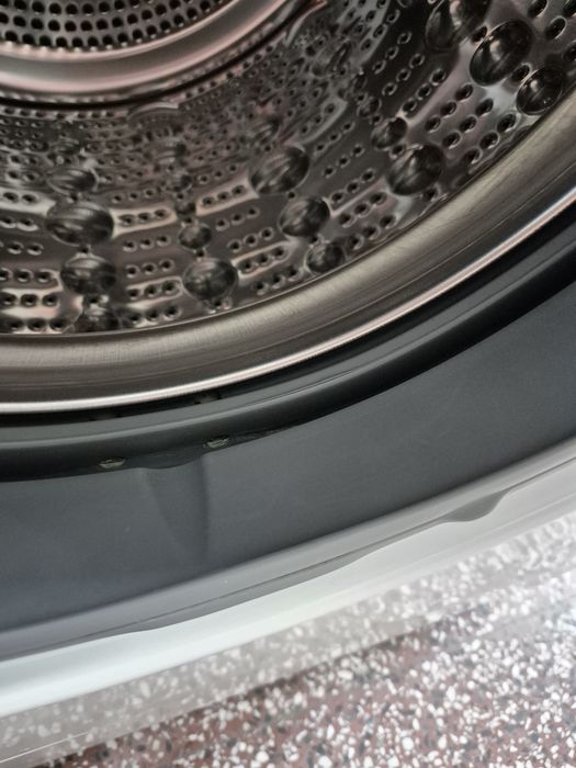 Пералня LG 7kg  direct drive