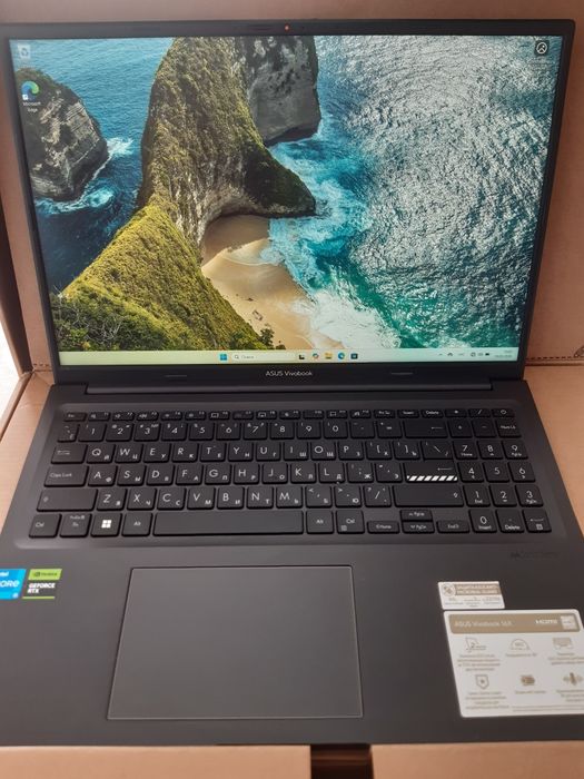 Продам игровой ноутбук Asus Vivobook 16x