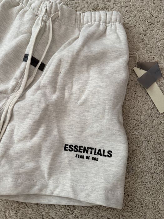 Pantaloni essentials scurti bej