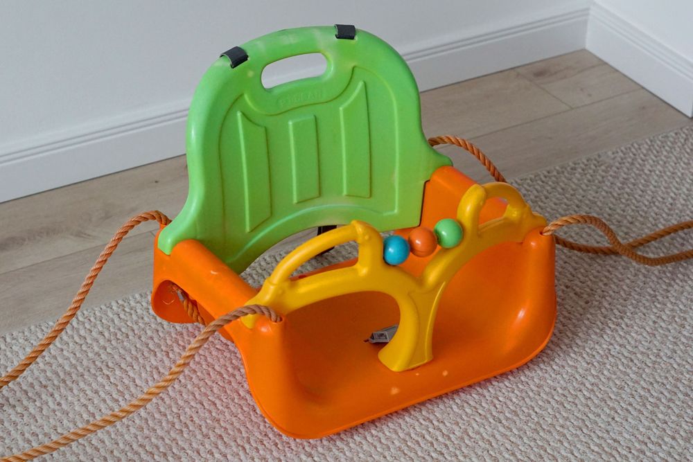 Hinta leagan pentru copii Pilsan cu protectie in fata si suport spate