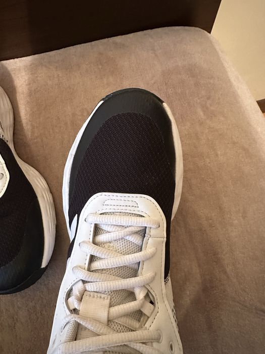 Спортни обувки Adidas